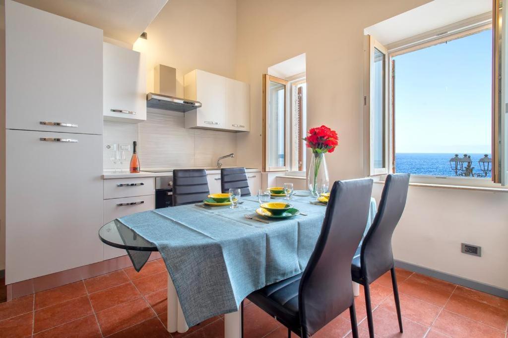 Panoramic Bastioni Sea View Apartment Alghero Exterior photo